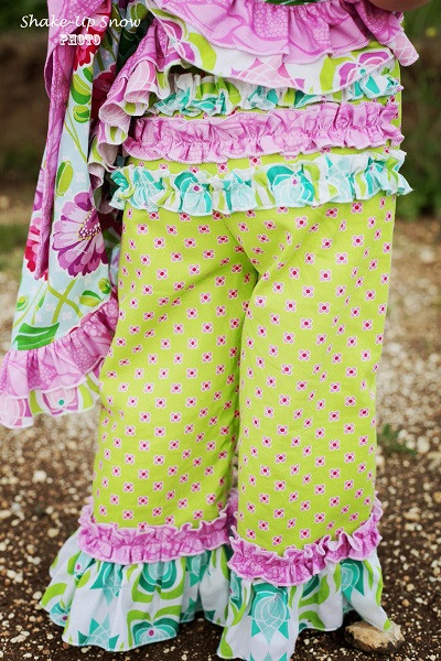 Olivia's Ruffle Butt Pants and Capris Sizes NB to 8 Kids and Dolls