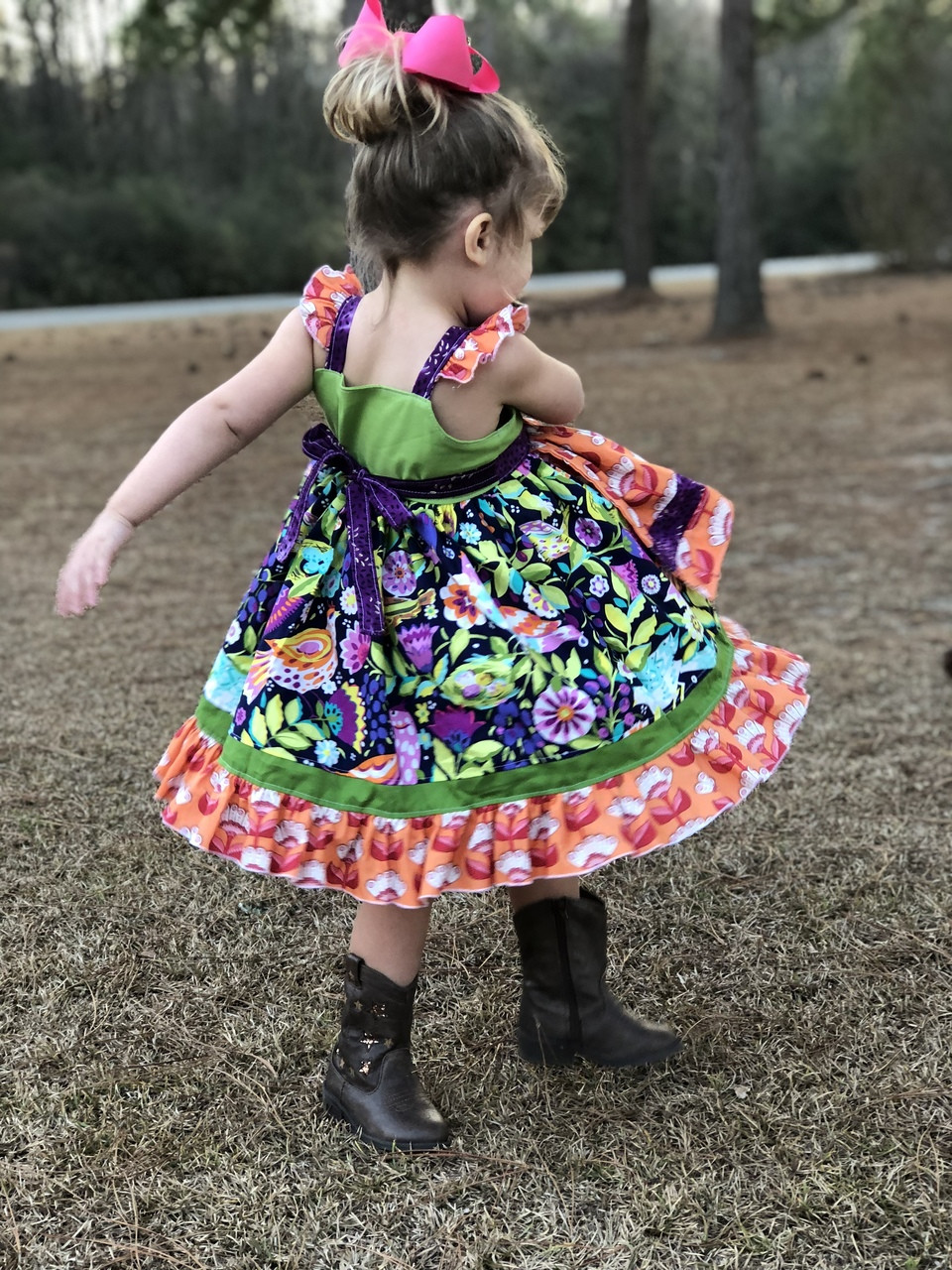 Amorette's Lovely Knot Dress Sizes NB to 14 Girls and Dolls