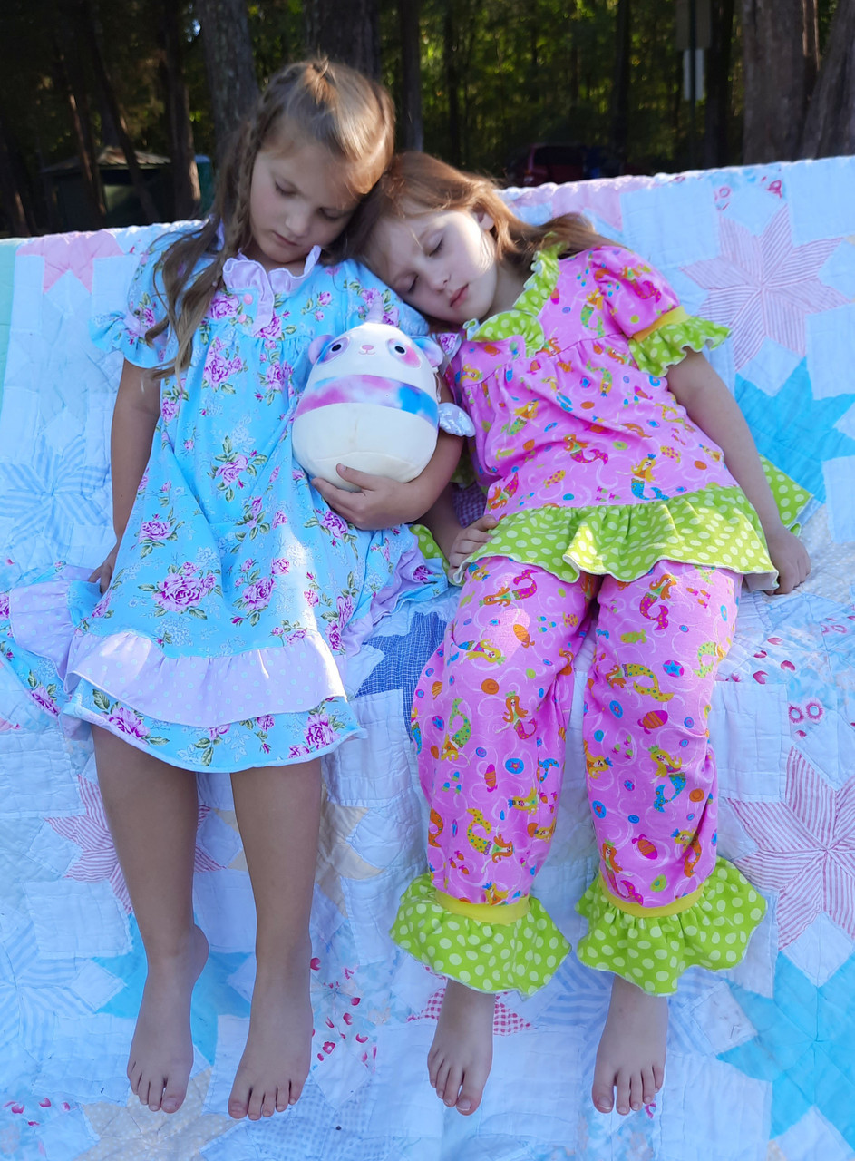 J Jamaia kids コート Clarice's Classic Sleepwear Sizes 2T to 14 Kids PDF Pattern