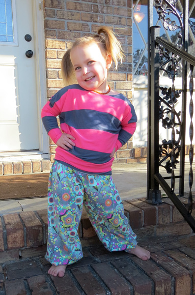 Jasmine's  Bubble Shorts, Capris, and Pants Sizes 6/12m to 8 Kids PDF Pattern
