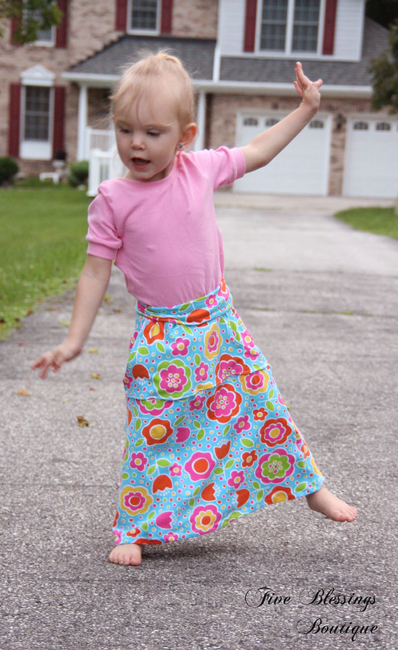 Nevaeh’s Knit A-Line Pocket Skirt Sizes NB to 15/16 Kids and Dolls PDF Pattern