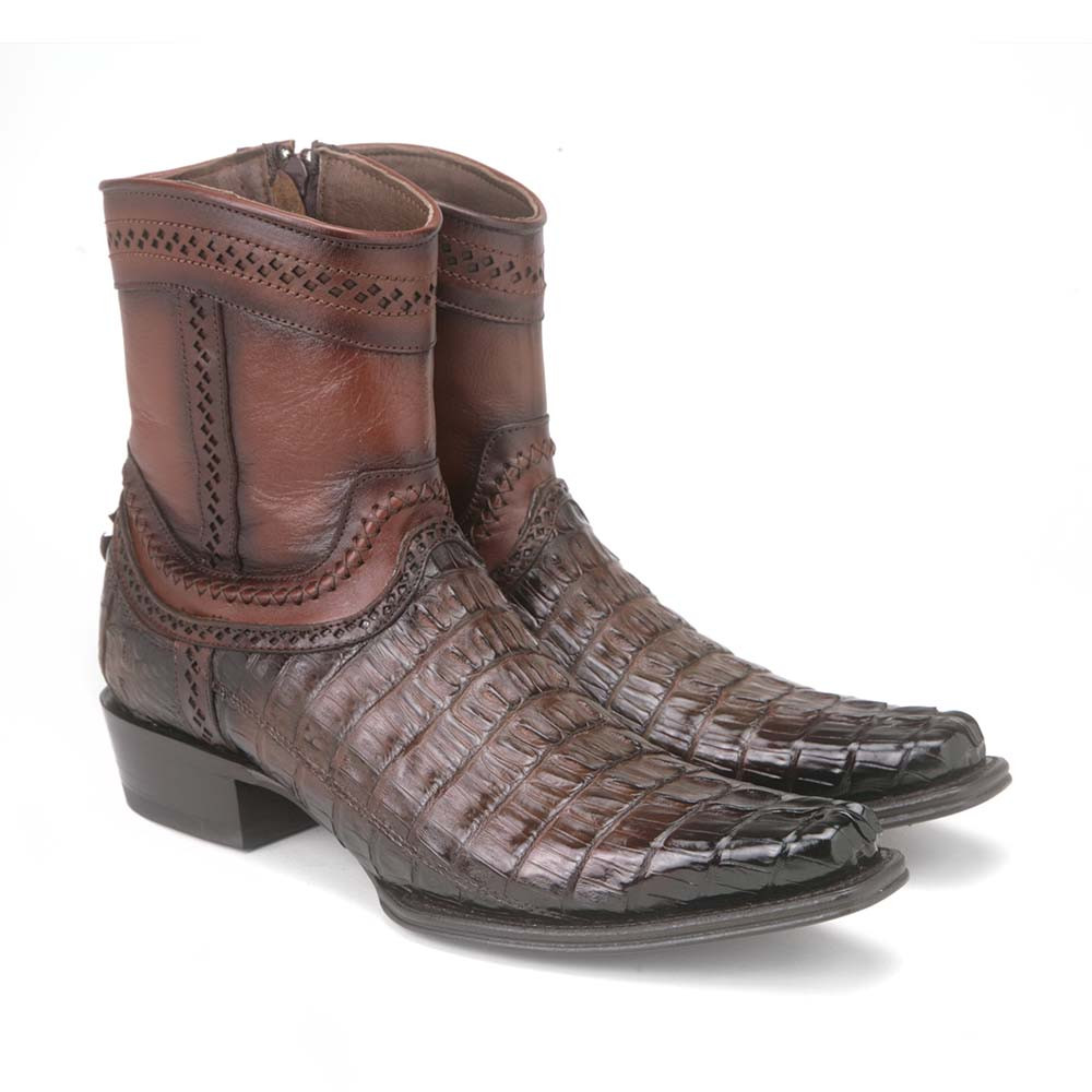 76B0116_BROWN_A__80448.