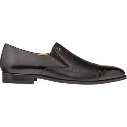 Mezlan Milani black deerskin and Italian calfskin gored loafer, side profile view