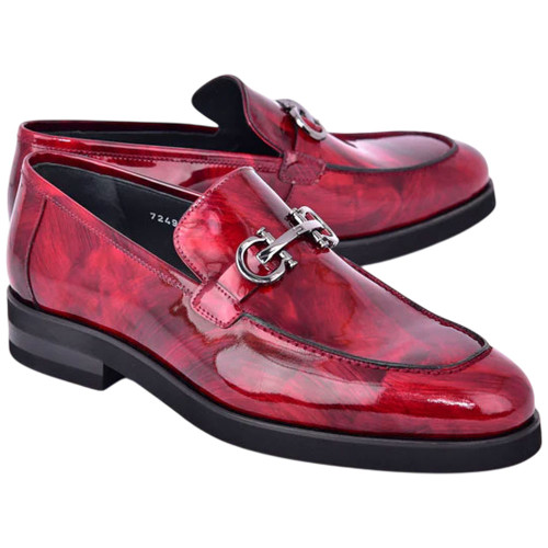Corrente Men’s Glossy Finish Marble Red Low Cut Buckle Round Toe Loafer