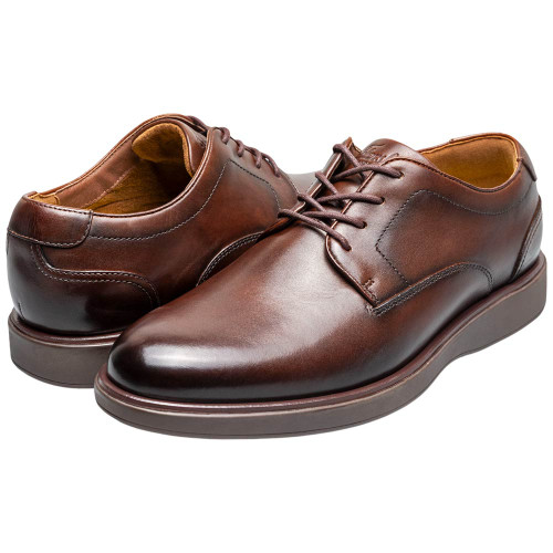 Florsheim Avenue brown smooth leather chukka boot, angled side view