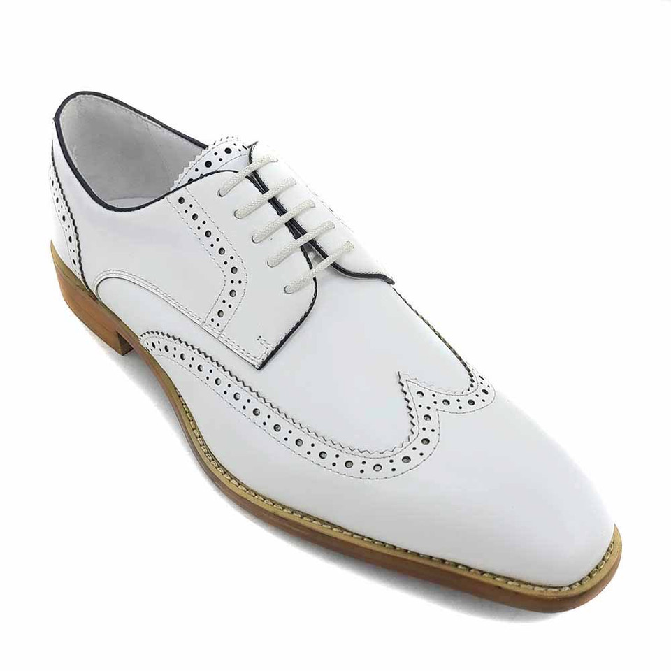 CARRUCCI Men's White Leather Blucher Wingtip Oxford Shoes