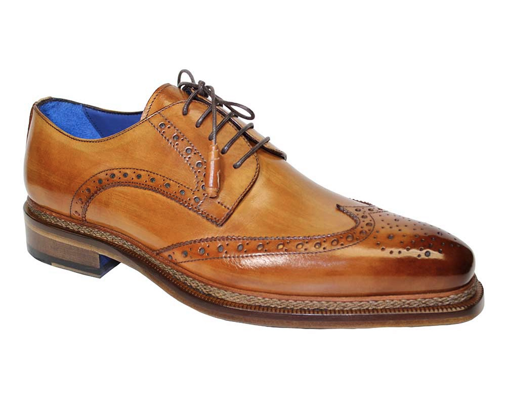 Wingtip Shoes: A Timeless Classic Every Gentleman Should Own