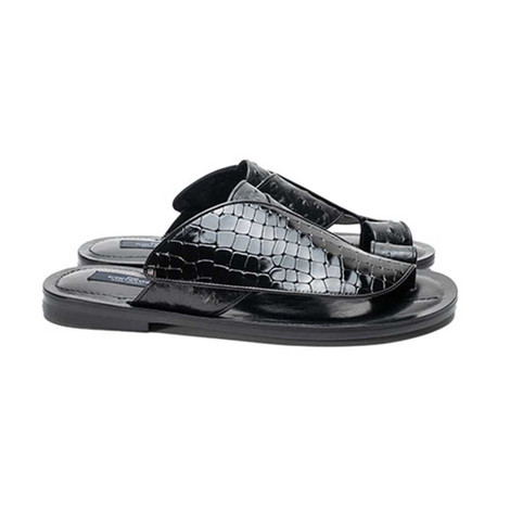 Men\'s Black Croc-Embossed Leather Thong Sandals Black Croc Embossed Flip Flop | WHISTLES | Whistles US | main image 3