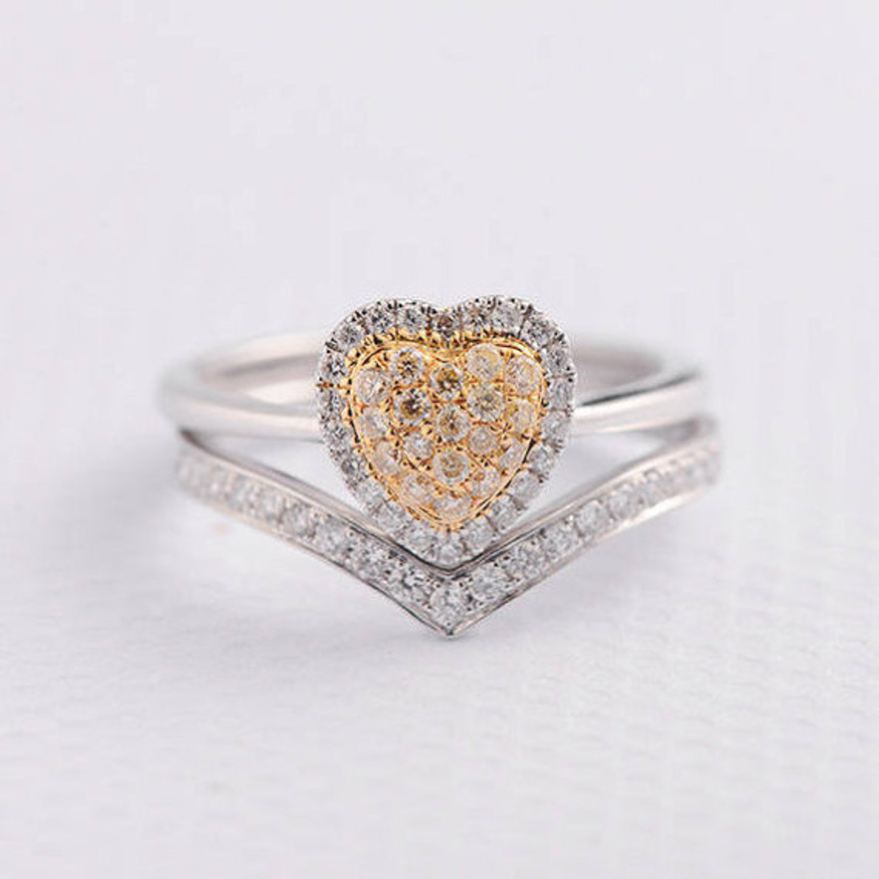 Pear Diamond Wedding Ring Set Natural Diamonds Bridal Rings Etsy In 2020 Diamond Bridal Ring Sets Diamond Wedding Rings Sets Monogram Ring Gold