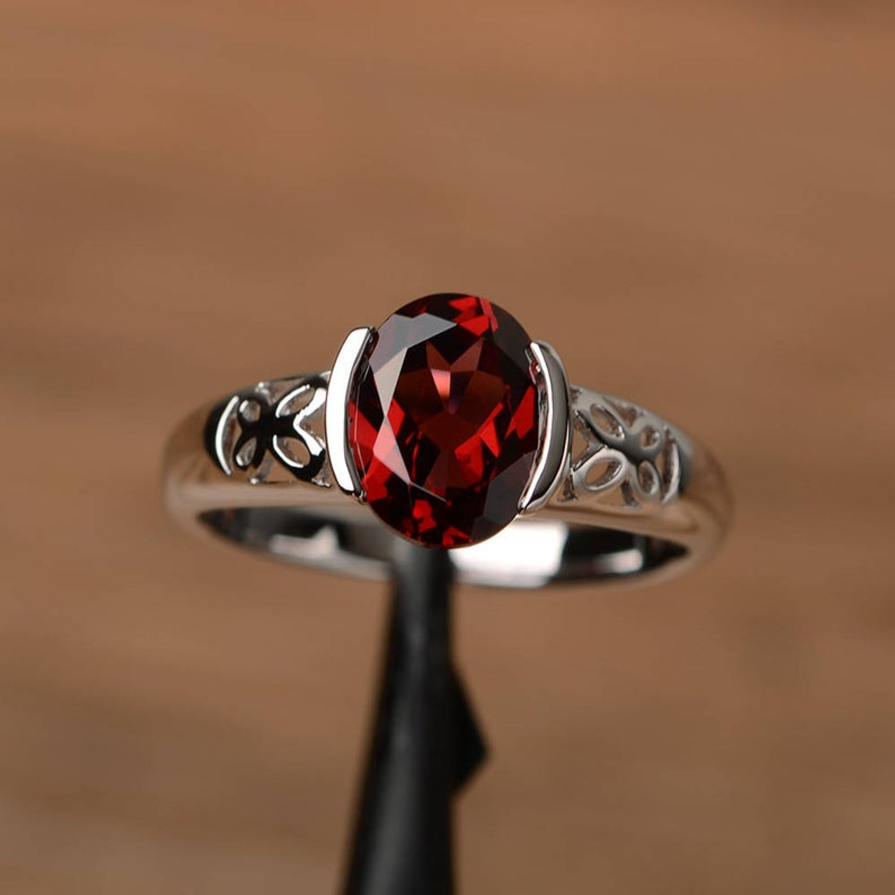 Redgem Sterling Silver Ring for Women Natural Garnet Red 8 MM Round