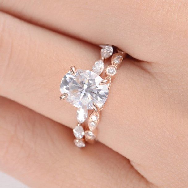 7*9mm Oval Cut Moissanite Marquise Engagement Ring Set