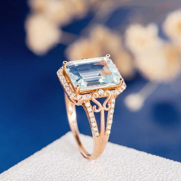 8*10mm Emerald Cut  Aquamarine Flower Diamond Retro Engagement Ring