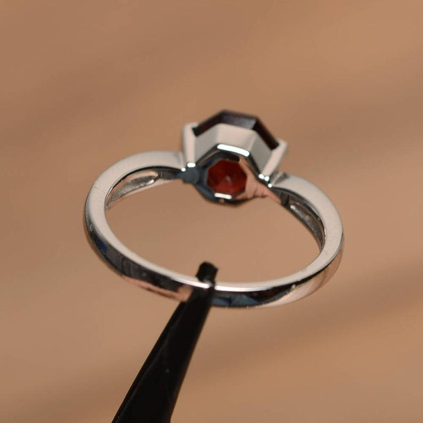 Natural Garnet Ring Silver Solitaire Engagement Ring January Birthstone Ring