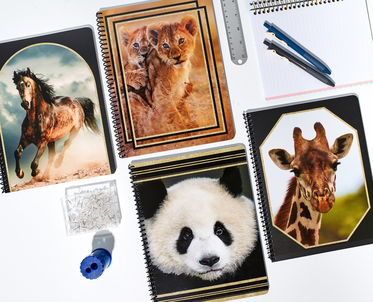 Wild Animals Giraffe Wirebound Notebook, Wide Rule, 70 Sheets, Spot UV