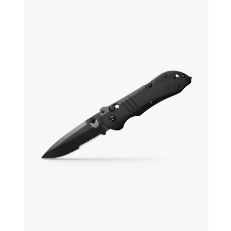 Benchmade Tactical Triage – Black G10 | Serrated Drop-Point