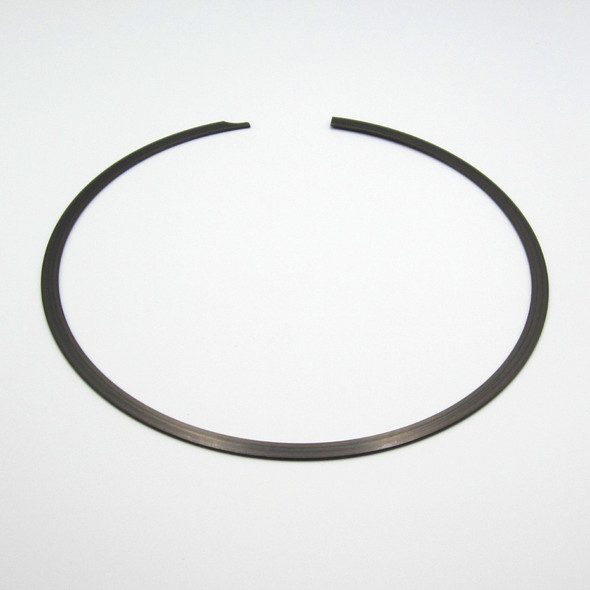 Mustang 2500RT Hydraulic Drive Motor End Cover Snap Ring