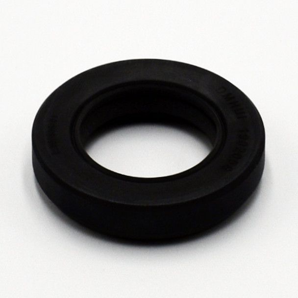 Takeuchi TL12V2 Hydraulic Drive Motor Shaft Seal - Replaces OEM Part Number 19039-10701, 19039-06406 (2)
