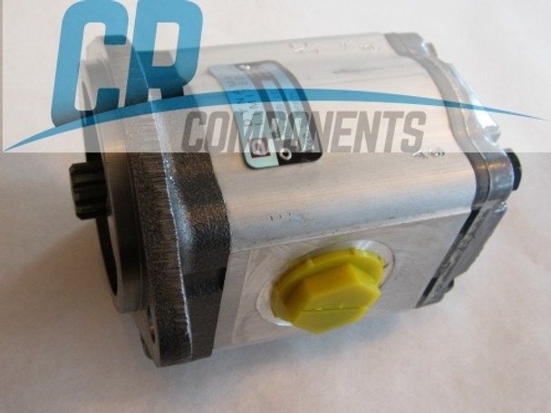 hydraulic-gear-pump-for-bobcat-763-skidsteer-0