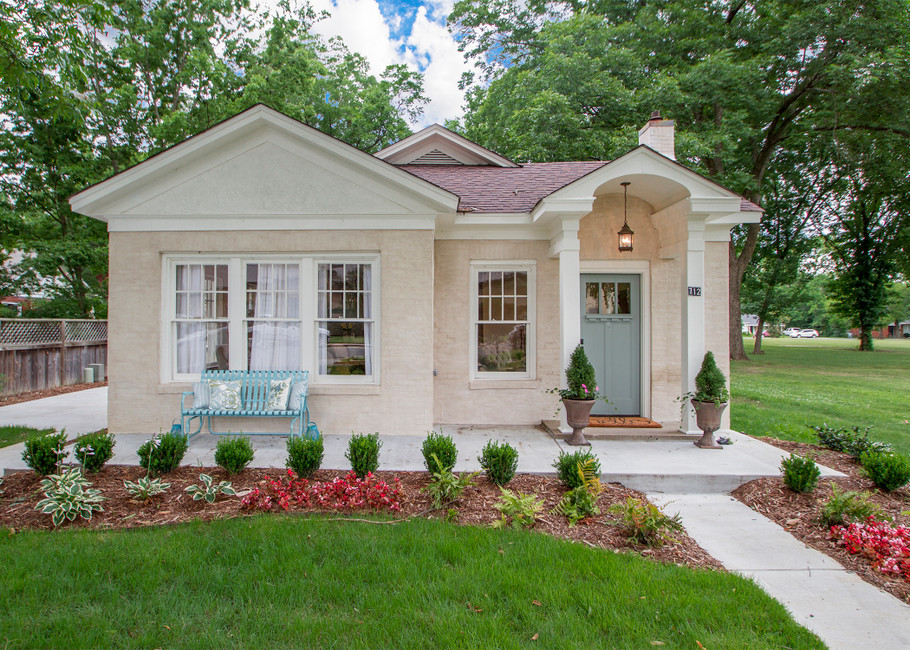  A serendipitous visit leads to a cottage revival