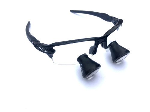 2.5x Blk Oakley