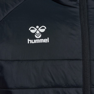 Detail hummel Logo