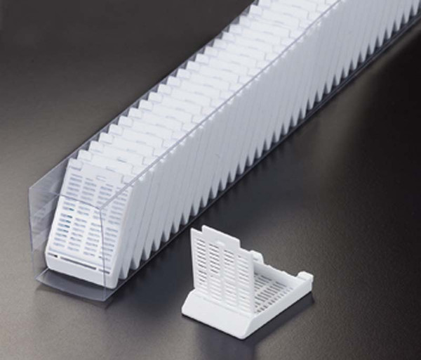 Slimsette Tissue Cassettes in QuickLoad Sleeves