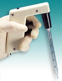 Drummond Original Pipet Aid by Drummond Scientific — pipet fillers from MedSupply Partners (detail view)