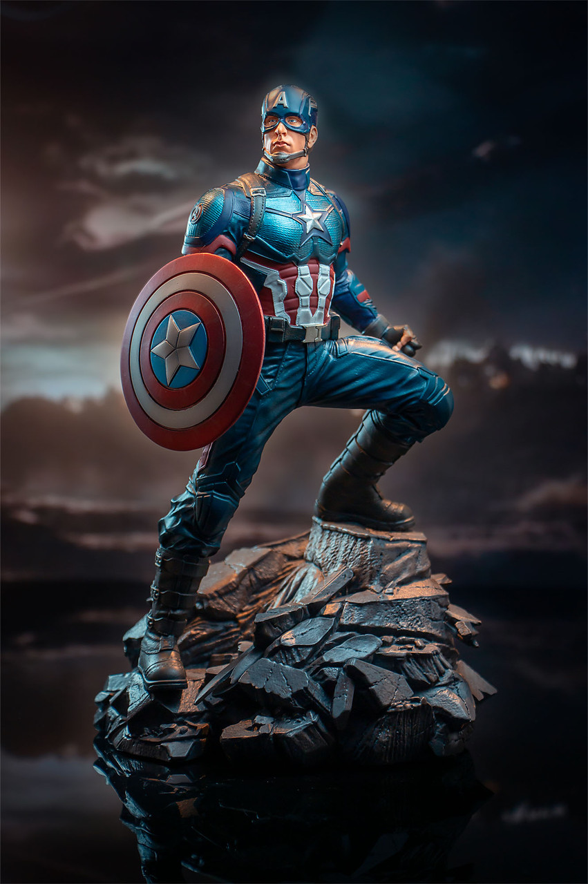 Avengers: Endgame - Star-Lord and Dr. Strange Statues by Iron