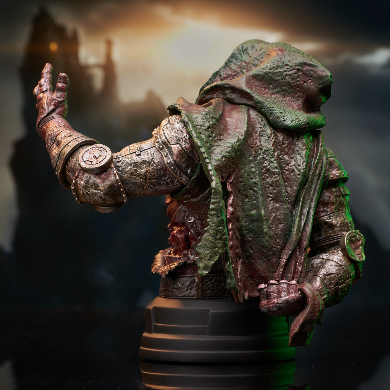 DOOM Eternal - Doom Slayer ⅙ Scale Action Figure (Dark Horse