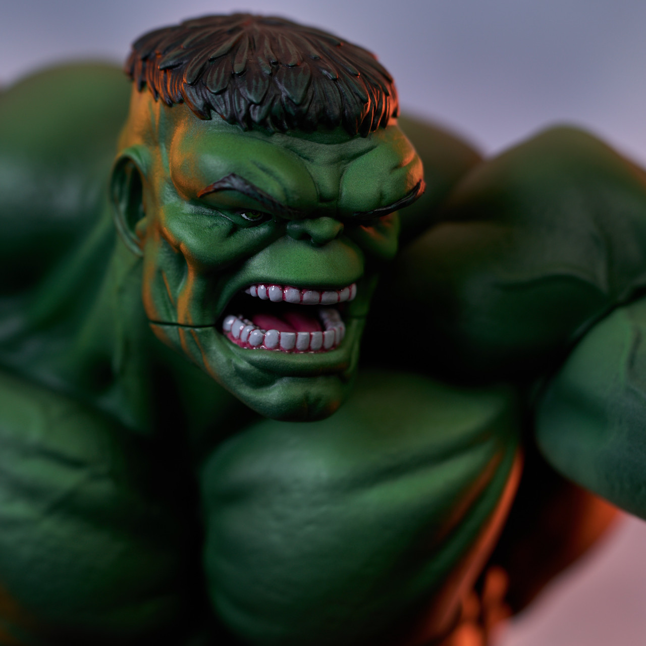 Figurine de collection Diamond Select Toys Marvel Gallery - Hulk - 28 cm