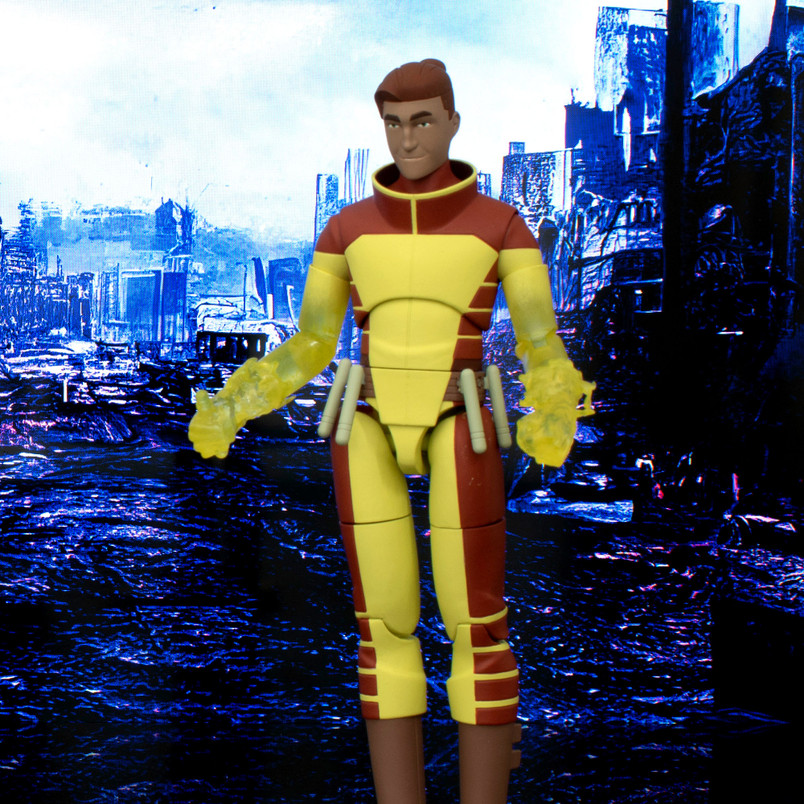 Diamond Select Toys on X: What did you think of the Invincible season  finale? Give us a thumbs up if you plan on pre-ordering the Invincible and  Omni-Man action figures! #invincible #omniman #
