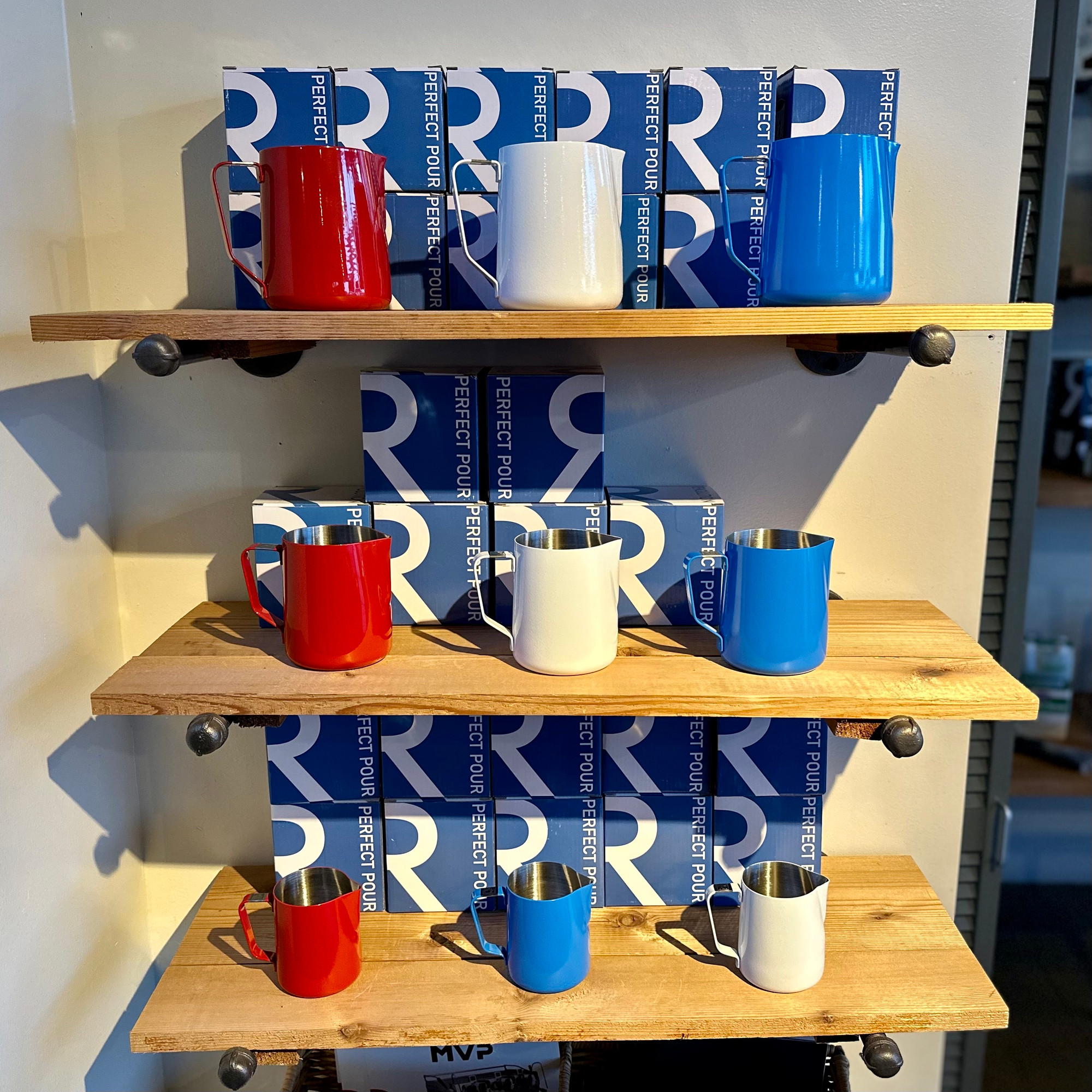 Revolution Steaming Pitcher (Color)