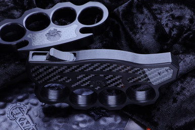Burn Knives KRazor OTF Automatic Knuck Black/CF D/A 4" Dagger Hollow
