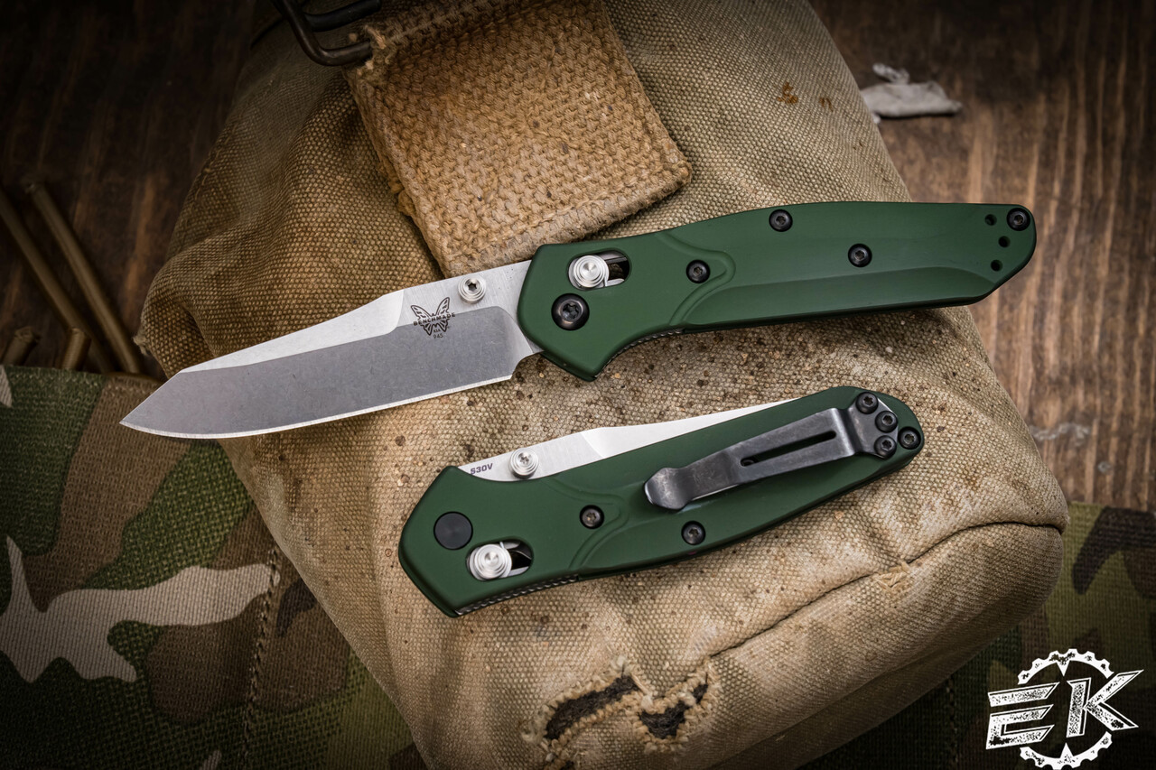 Benchmade Mini Osborne AXIS Lock Folding Knife Green 2.9