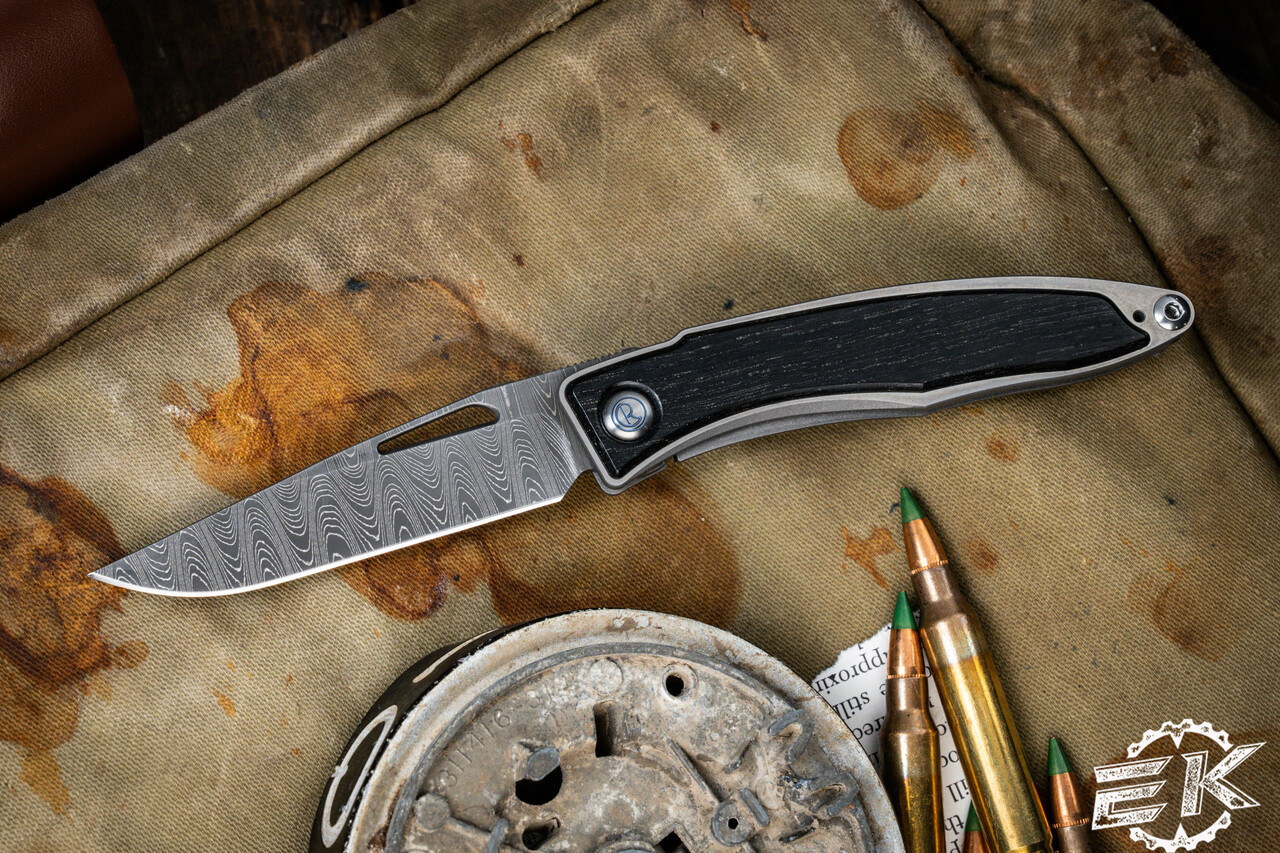 Chris Reeve Knives Mnandi Bog Oak Inlay 2.75