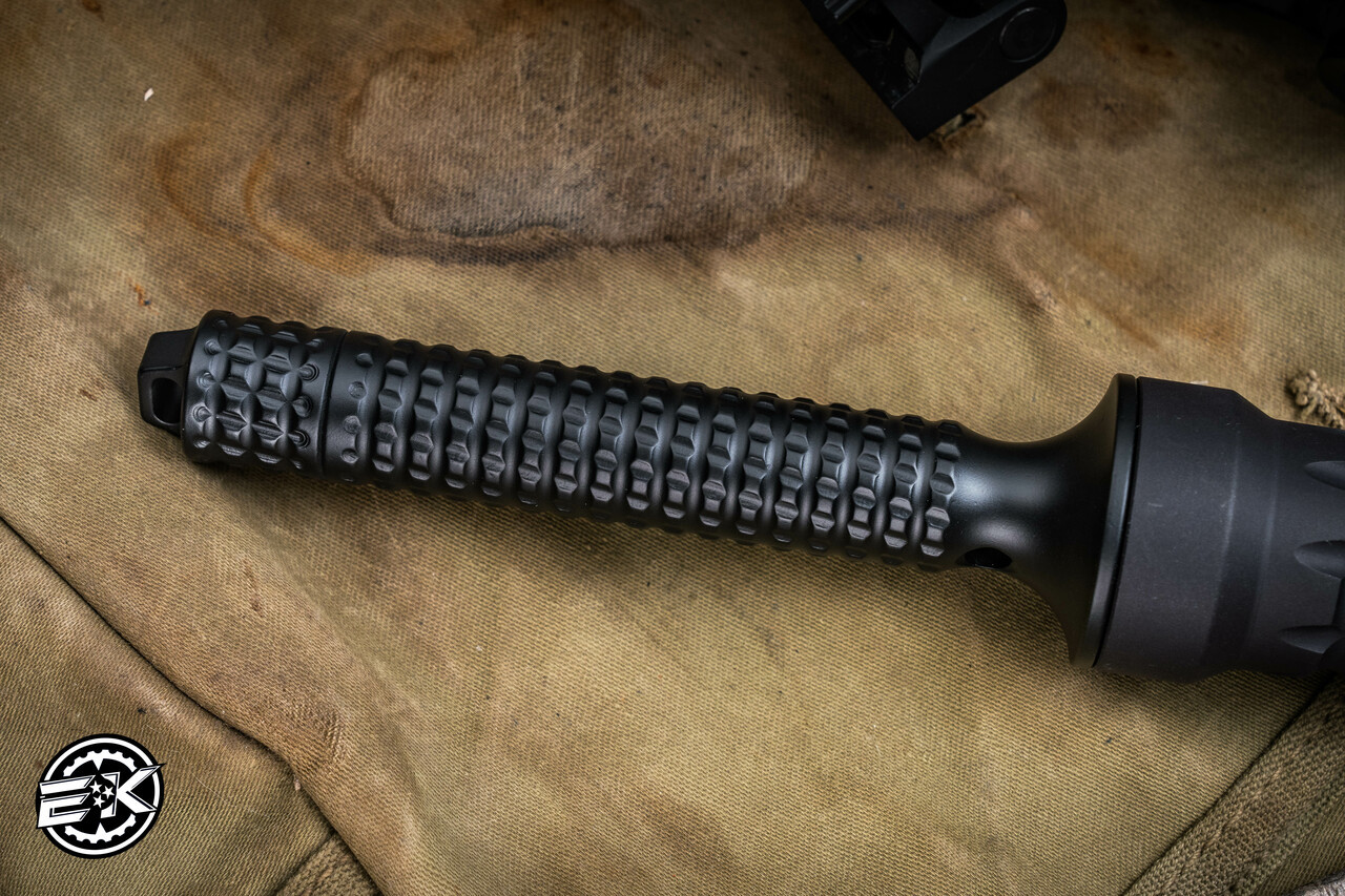 Microtech Jagdkommando Black Tri-Edge Fixed Blade 105-1T
