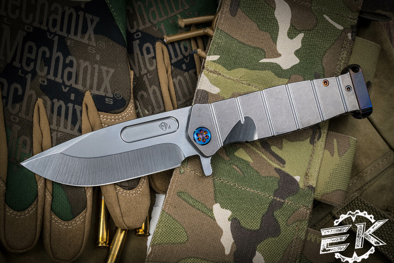 Medford USMC FF Fighter Flipper Knife Titanium, Flamed HW/Clip