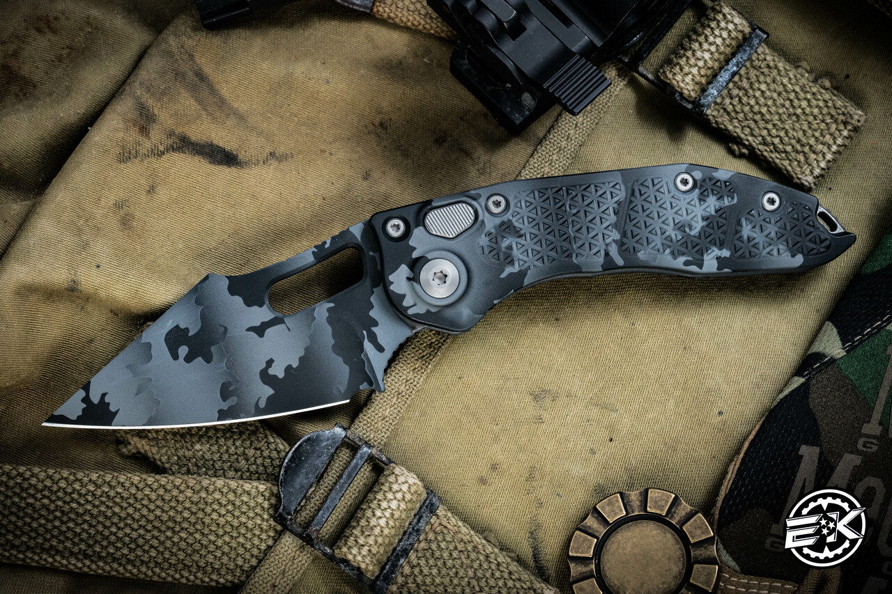 Microtech/Borka Blades Stitch Urban Camo Automatic Knife Bronze