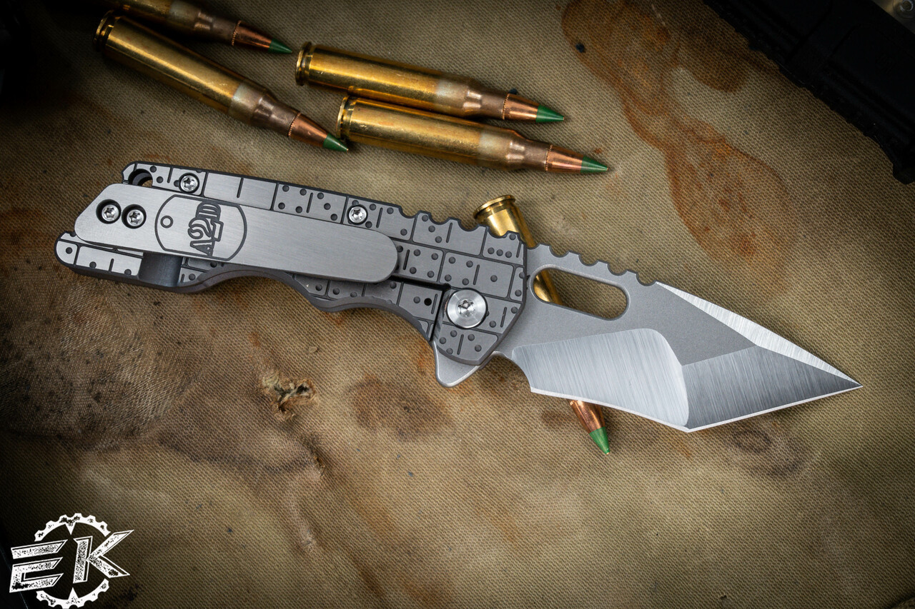 A2D Attn2Detail Mercantile Mark 2 Small Titanium Domino 2.75