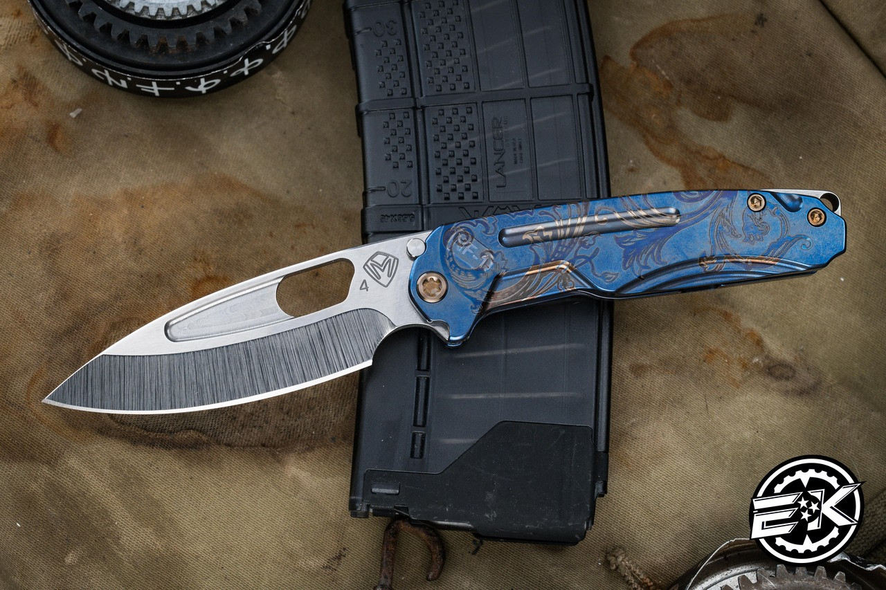Medford Infraction Folding Knife Blue Deep-Cut Laurel Leaf