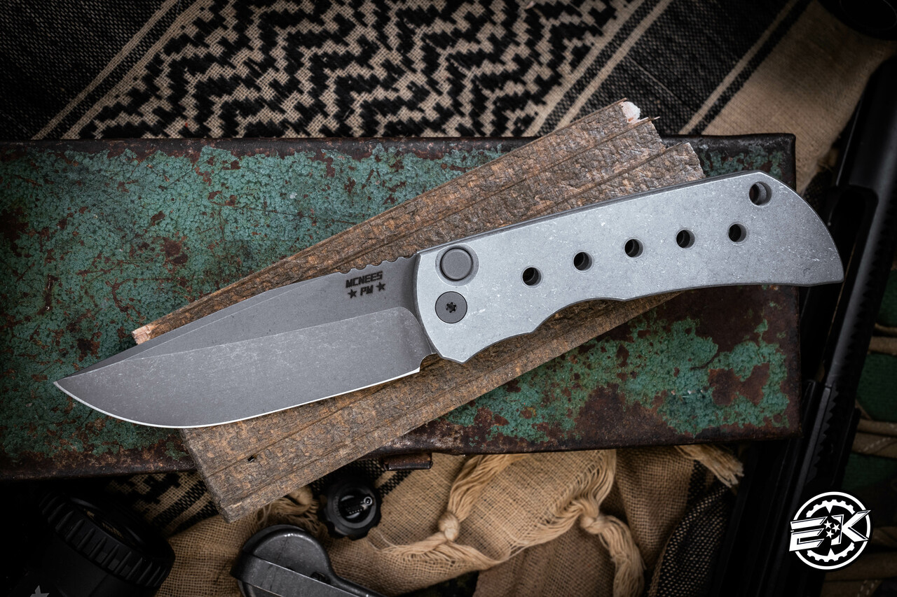 McNees Knives MAC 2 AutoMac Folding Knife Atomic Speedholes