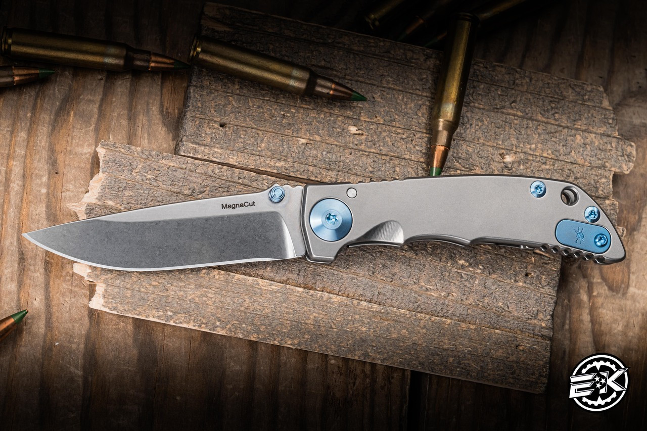 Spartan Blades SHF Harsey Satin Titanium, Blue Accents 3.25