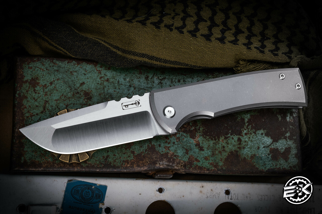 PREOWNED-Chaves Knives 229 Redencion 
