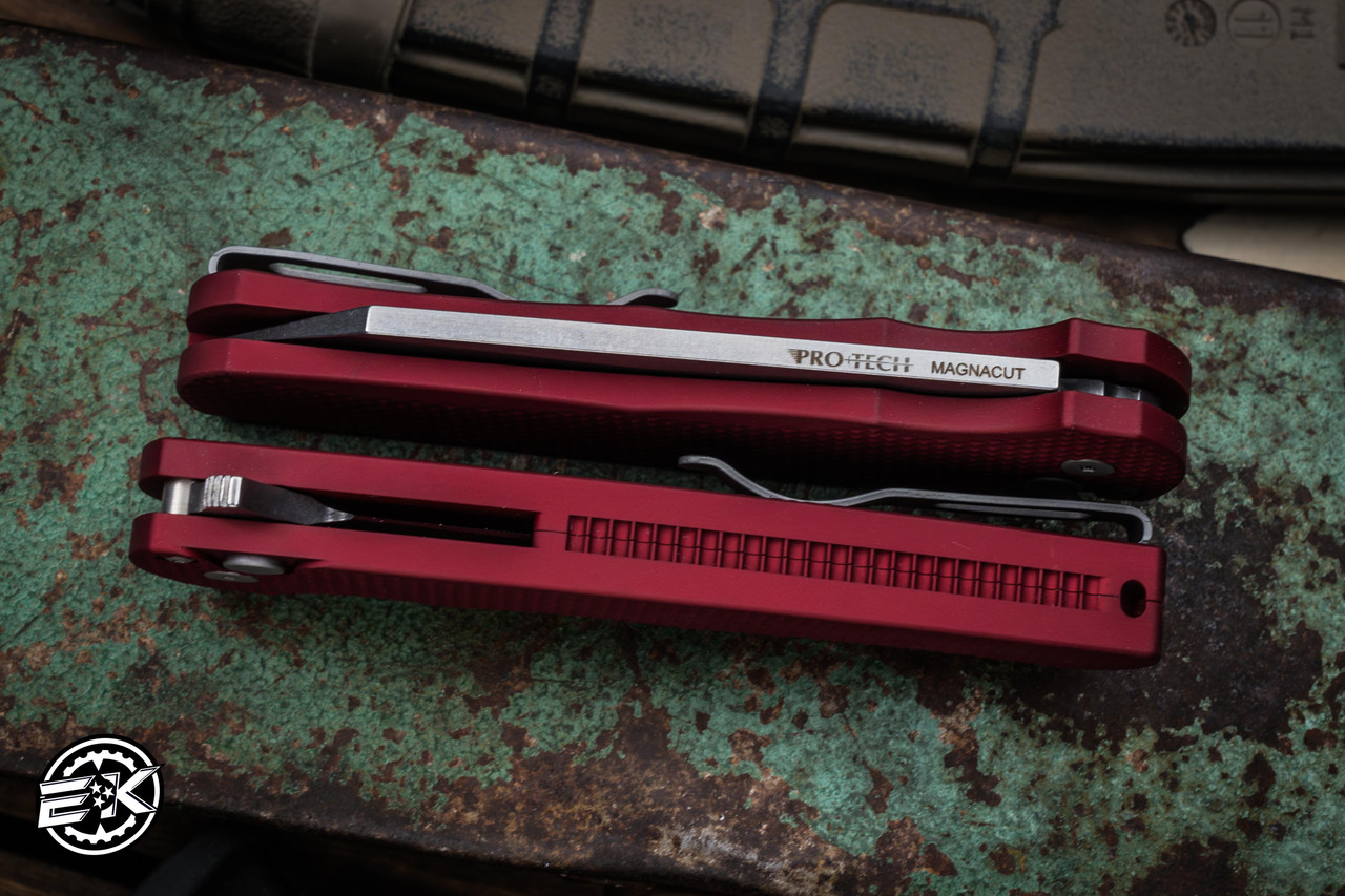 独　レットマン　アルピン370 Pro-Tech Malibu Flipper Textured Red Aluminum 3.5