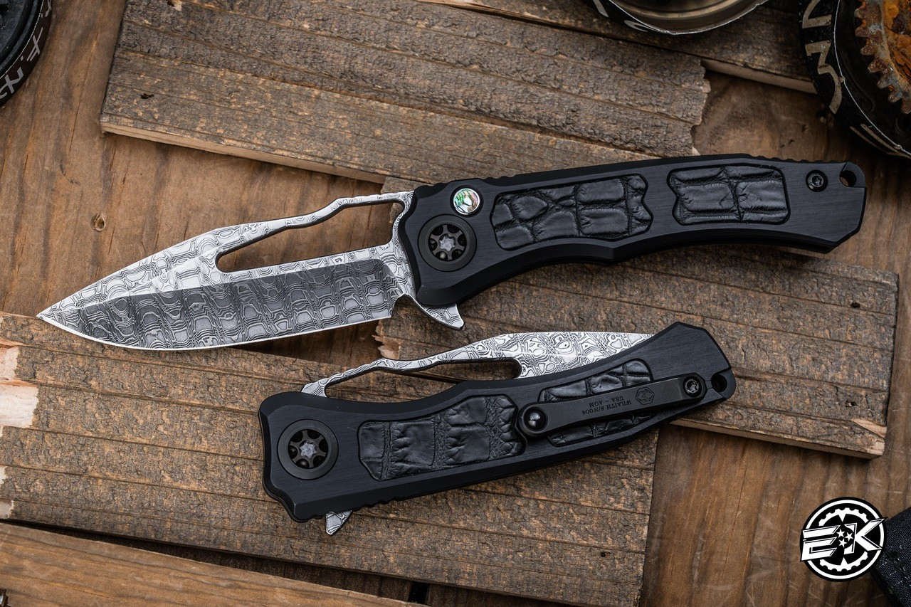 Heretic Knives Wraith V4 Manual Flipper Folding Knife Hefted