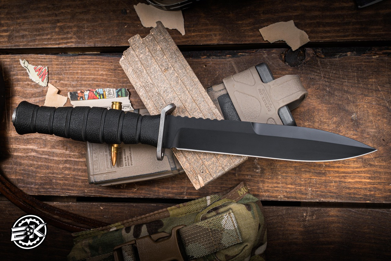 Defiant 7 M320 Fixed Blade Knife Black Polymer 6.75