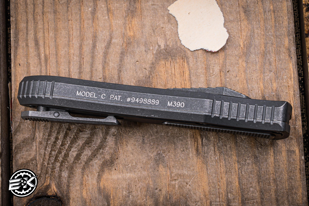 Hawk Knives Deadlock Model C Titanium/Black Dunes Carbon Fiber 3.5