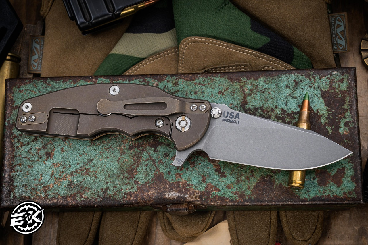 Rick Hinderer Knives Jurassic Slicer-Hollow Ground Coyote G10