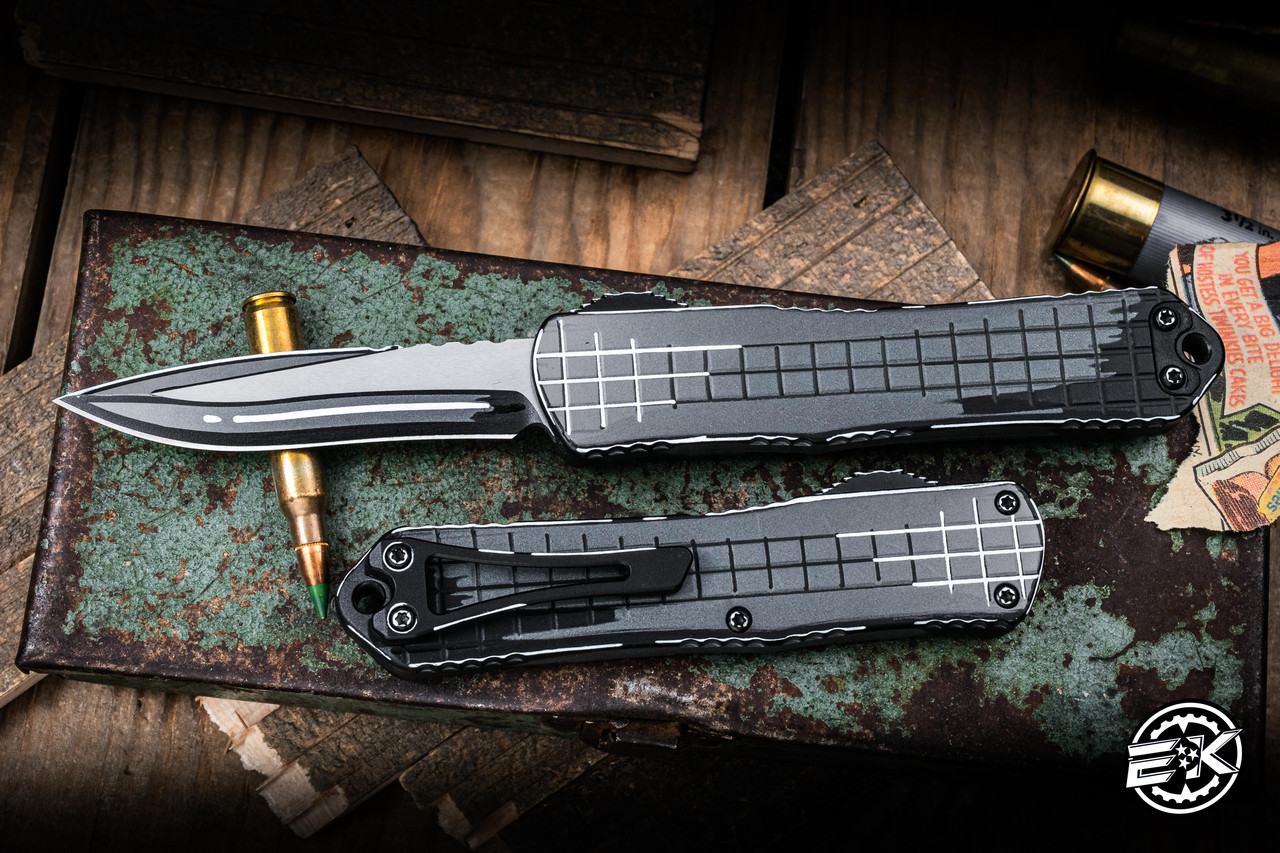 Heretic Knives Manticore E OTF Automatic Knife Cel-Shade Gray 3.2