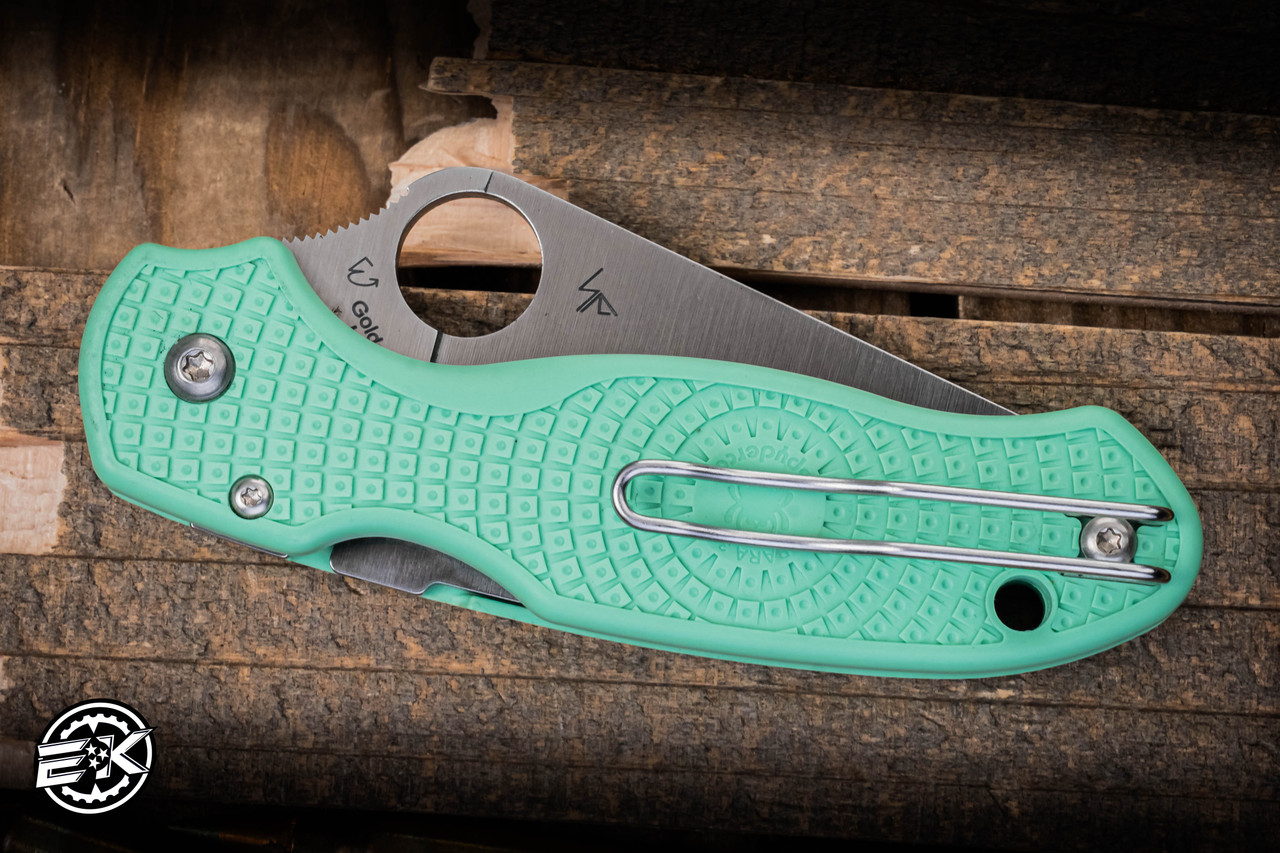 Preowned-Spyderco Para 3 Lightweight Mint Green 3